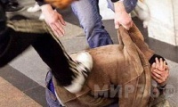    Желание выпить в компании закончилось для жителя Бутурлиновки избиением и потерей части имущества 