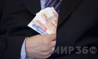 Наемный работник обманул сразу двух хозяев