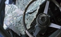 Бетонная стена встала на пути автоледи из Бутурлиновки Бетонная стена встала на пути автоледи из Бутурлиновки