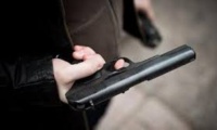 Житель Воронежа устроил стрельбу во дворе многоэтажного дома