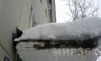 В Воронеже по факту обрушения на пенсионерку козырька над входной дверью дома возбуждено уголовное дело 