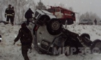 В Россошанском районе вседорожник после столкновения с унивесалом рухнул в кювет