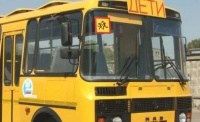 В Новоусманском районе столкнулись легковушка и школьный автобус