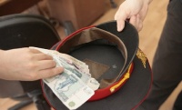  В Воронеже участковый уполномоченный находится под следствием за взятку